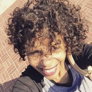 Meet your Posher, Roberta